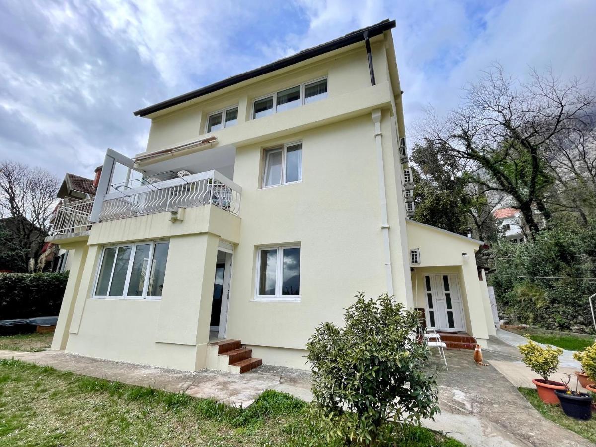 Apartments Lav Kotor Ngoại thất bức ảnh