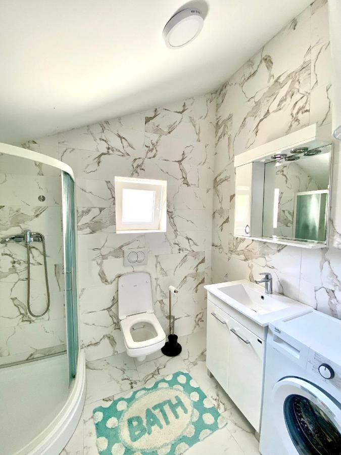 Apartments Lav Kotor Ngoại thất bức ảnh