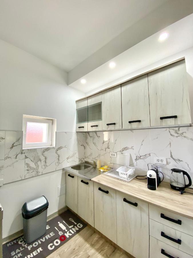 Apartments Lav Kotor Ngoại thất bức ảnh