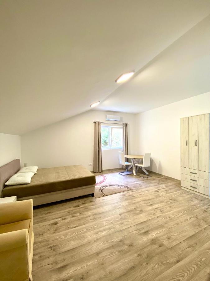 Apartments Lav Kotor Ngoại thất bức ảnh
